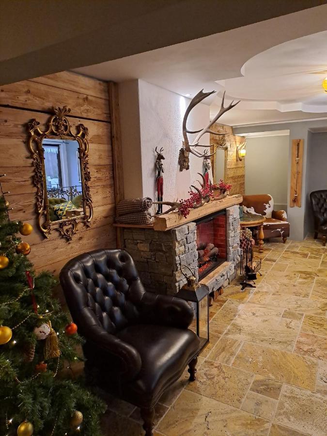 Lodge Zwei Hirsche *